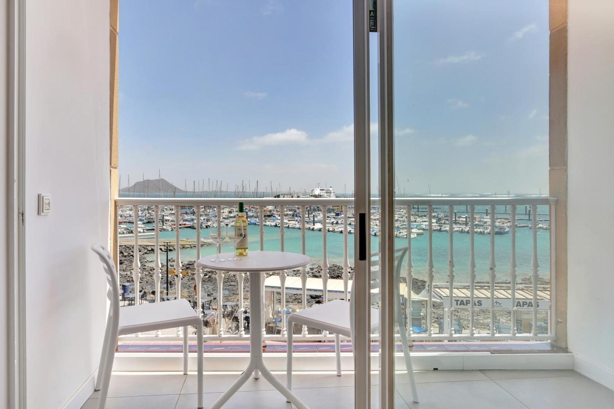 Apartment Daniel's Con Vista Su Lobos,